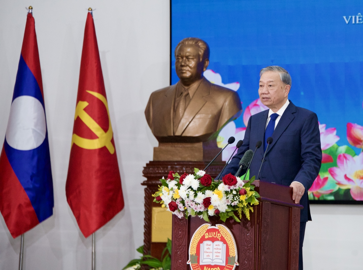 Tổng Bí thư phát biểu chính sách tại Học viện Chính trị - Hành chính quốc gia Lào